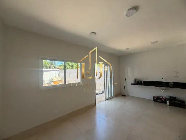 Casa com 160m² 2 quartos e 2 banheiros, à venda, no bairro Bom Clima em Chapada dos Guimarães