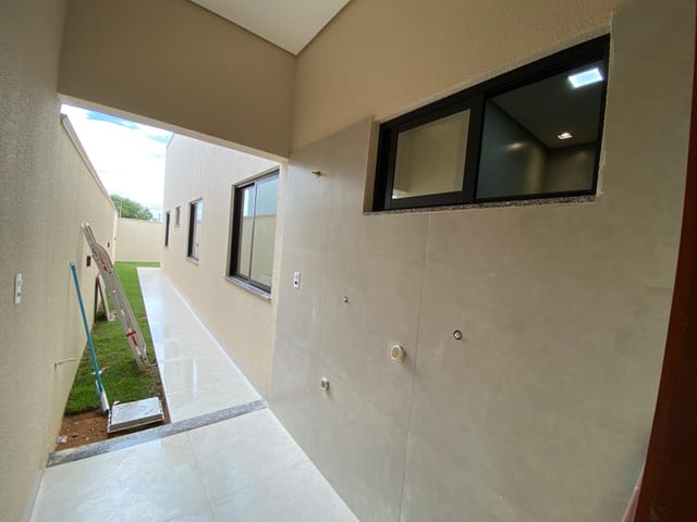 Casa com 180m² 3 quartos e 1 banheiro, à venda, no bairro Jardim Iporã em Sinop