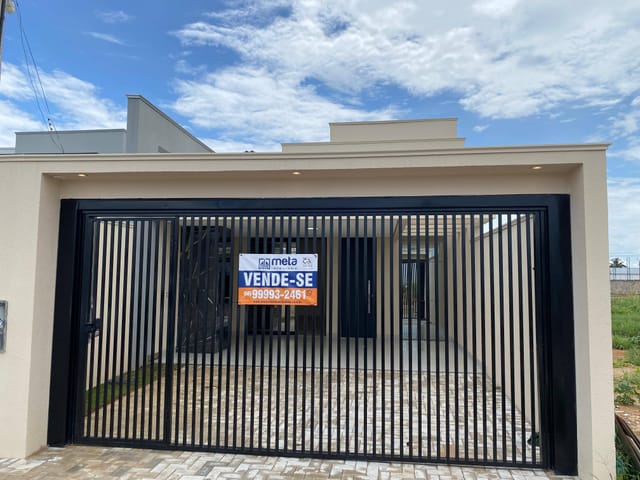 Casa com 180m² 3 quartos e 1 banheiro, à venda, no bairro Jardim Iporã em Sinop