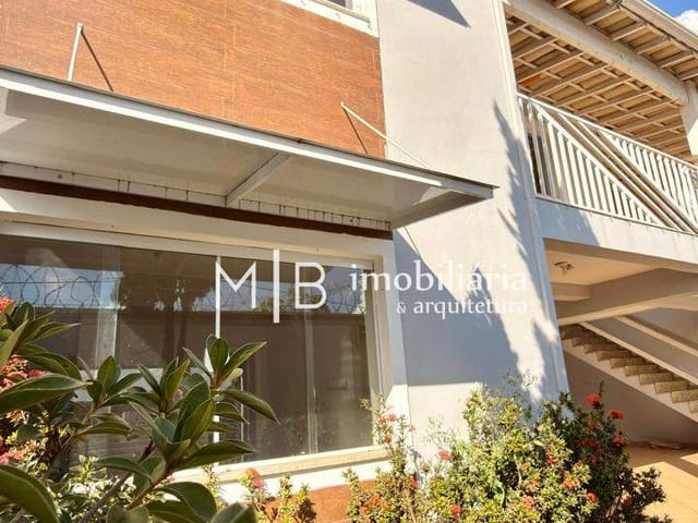 Casa 4 quartos e 4 banheiros, para alugar, no bairro Jardim Eldorado em Lavras
