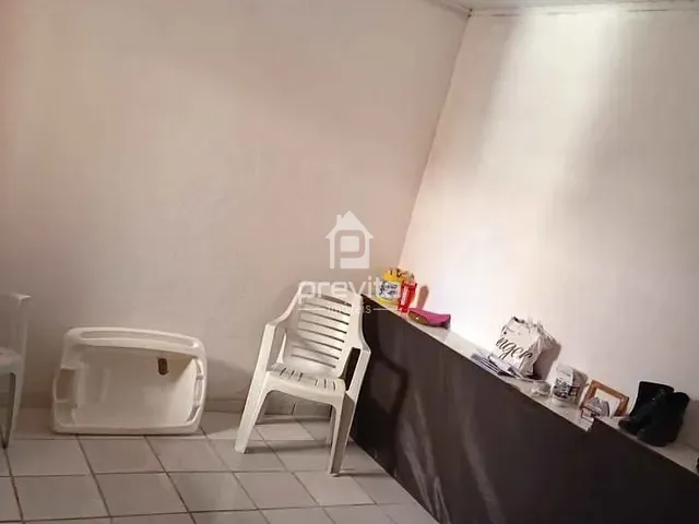 Casa 4 quartos e 3 banheiros, à venda, no bairro Vila dos Comerciários 2 em Taubaté