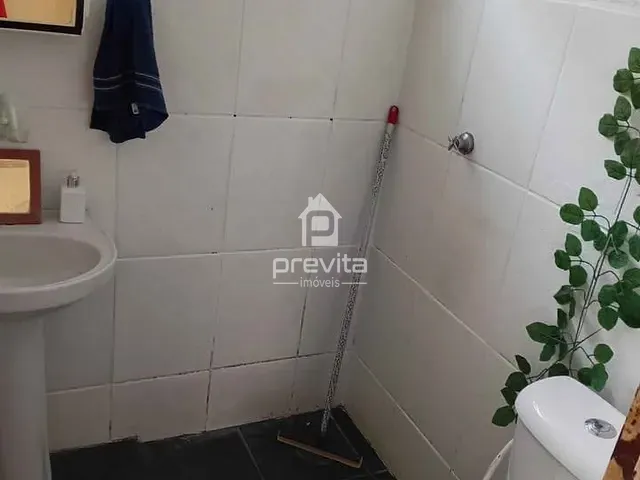 Casa 4 quartos e 3 banheiros, à venda, no bairro Vila dos Comerciários 2 em Taubaté