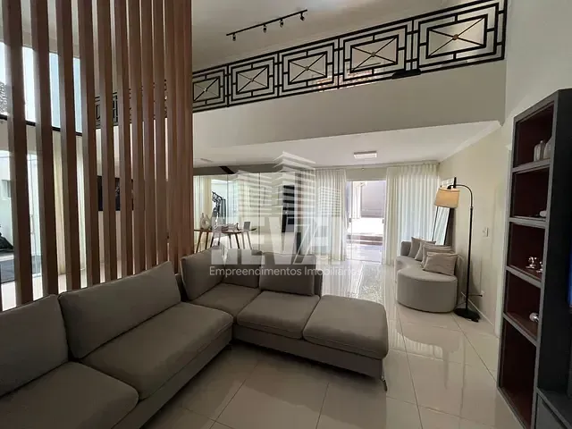 Casa com 465m² 4 quartos e 4 banheiros, à venda, no bairro Residencial Tivoli em Bauru