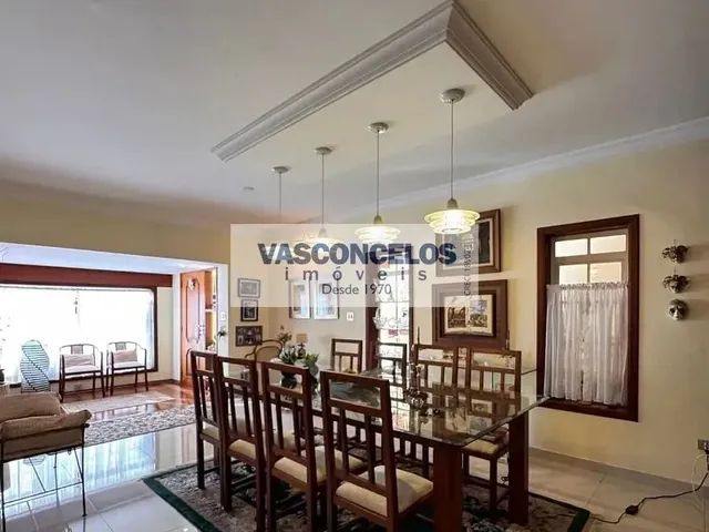 Casa com 360m² 3 quartos e 2 banheiros, à venda, no bairro Jardim Das Colinas em São José Dos Campos