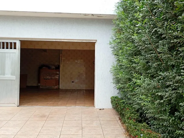 Casa com 360m², para alugar, no bairro Parque São Domingos em São Paulo
