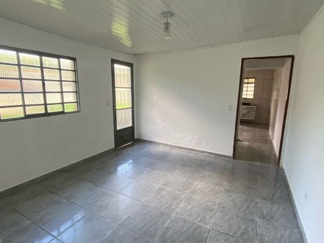 Casa com 1200m² 4 quartos e 3 banheiros, à venda, no bairro Ponte Nova em Extrema