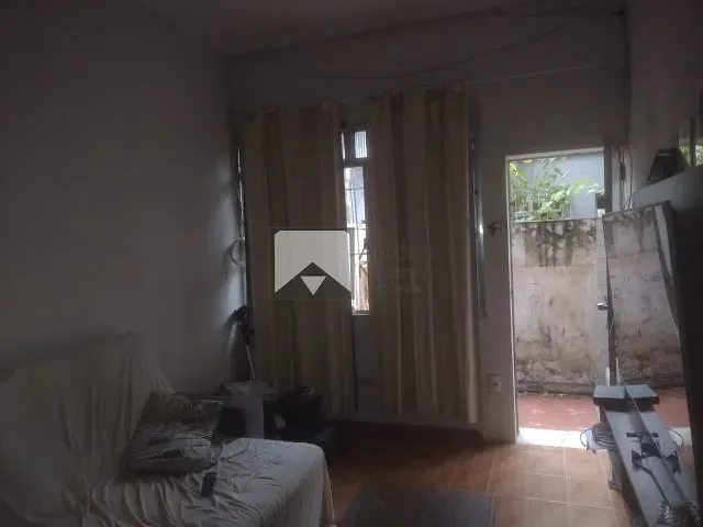 Casa com 130m² 2 quartos e 2 banheiros, à venda, no bairro Centro em Niterói