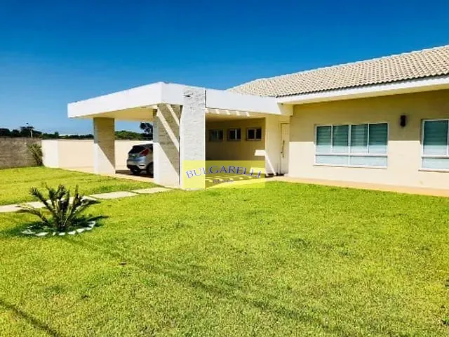 Casa com 1000m² 4 quartos e 5 banheiros, à venda, no bairro PINHAL em Cabreúva