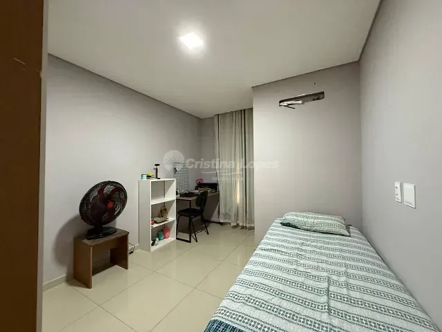 Casa 4 quartos e 4 banheiros, à venda, no bairro Gurupi em Teresina
