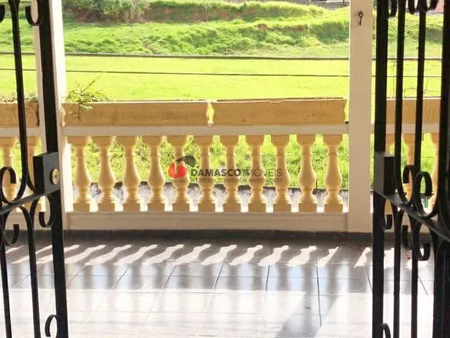 Casa com 200m² 2 quartos e 1 banheiro, à venda, no bairro Campestre em Santo André