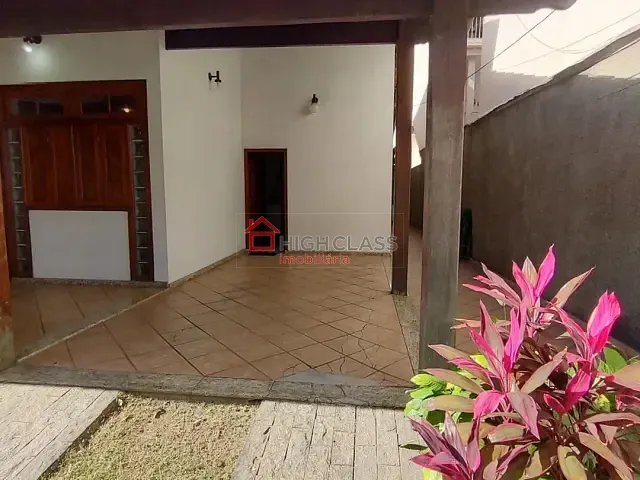 Casa com 360m² 3 quartos e 3 banheiros, à venda, no bairro Santa Inês em Vila Velha