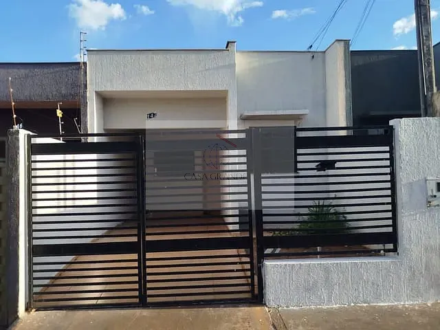 Casa 2 quartos e 1 banheiro, para alugar, no bairro Conjunto Habitacional San Fernando em Rolândia