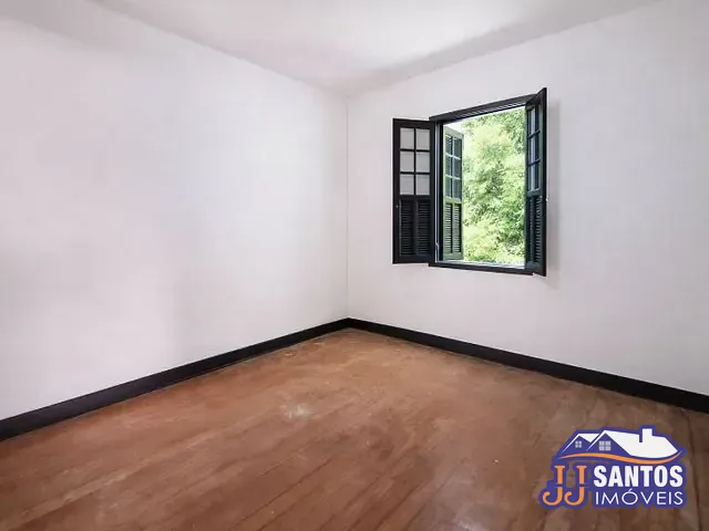 Casa com 150m² 3 quartos e 2 banheiros, para alugar, no bairro Vila Regente Feijó em São Paulo