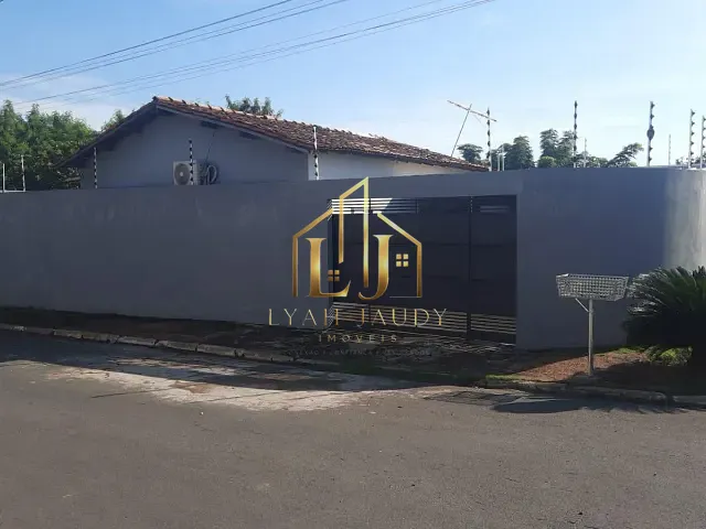 Casa com 316m² 2 quartos e 1 banheiro, à venda, no bairro Morada da Serra em Cuiabá