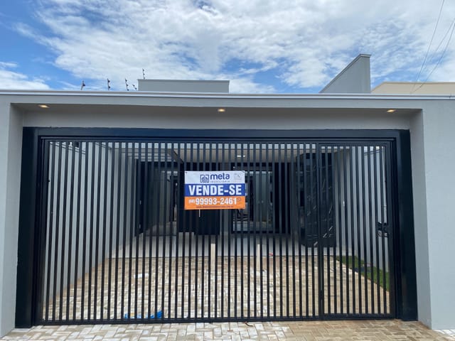 Casa com 180m² 3 quartos e 1 banheiro, à venda, no bairro Jardim Iporã em Sinop