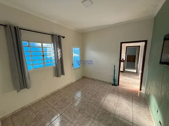 Casa com 133m² 2 quartos e 1 banheiro, à venda, no bairro Jardim Veneza em São José dos Campos