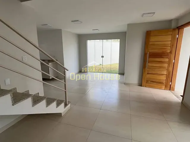 Casa 2 quartos e 1 banheiro, à venda, no bairro Jardim Amália em Volta Redonda