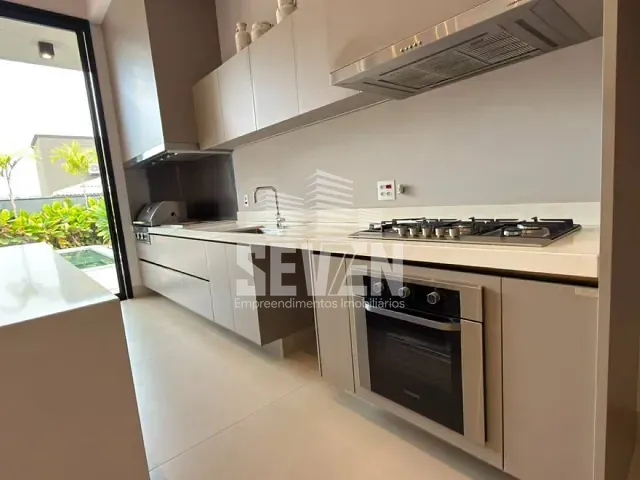 Casa com 474m² 3 quartos e 4 banheiros, à venda, no bairro Vila Aviação em Bauru