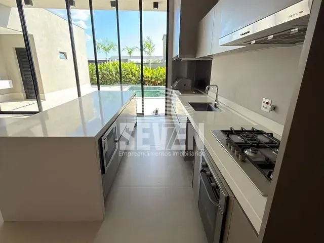 Casa com 474m² 3 quartos e 4 banheiros, à venda, no bairro Vila Aviação em Bauru