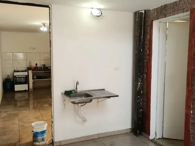 Casa com 180m², para alugar, no bairro Planalto Paulista em São Paulo