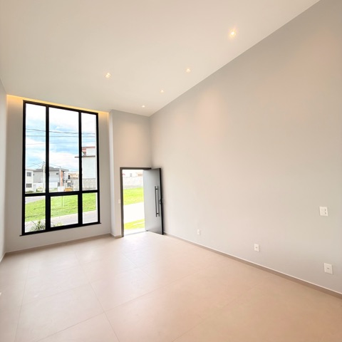 Casa com 252m² 3 quartos e 2 banheiros, à venda, no bairro Nova São Pedro em São Pedro da Aldeia