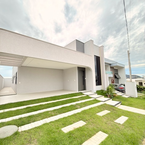 Casa com 252m² 3 quartos e 2 banheiros, à venda, no bairro Nova São Pedro em São Pedro da Aldeia