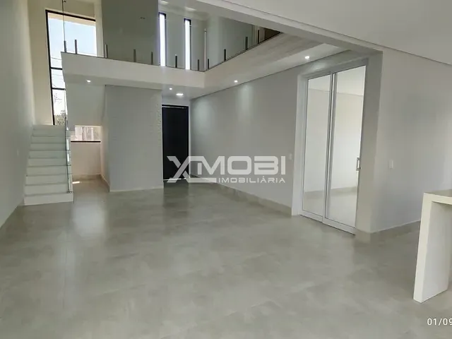 Casa com 306m² 3 quartos e 4 banheiros, à venda, no bairro Jardim Celeste em Jundiaí