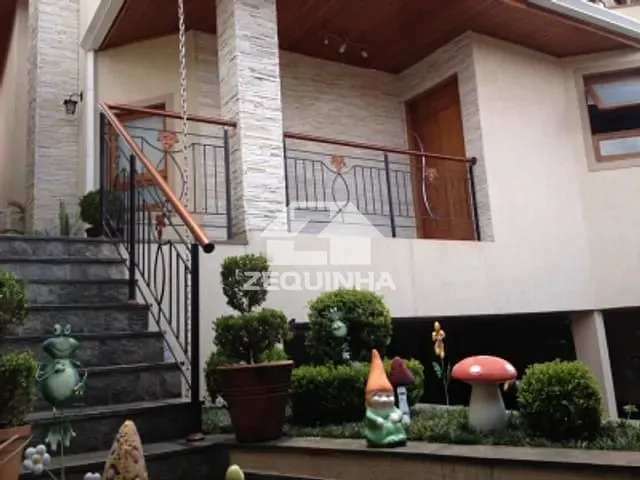 Casa com 360m² 4 quartos e 6 banheiros, à venda, no bairro City Bussocaba em Osasco