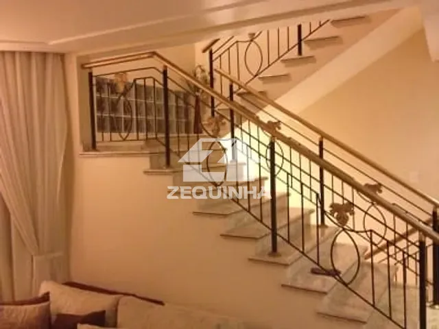 Casa com 360m² 4 quartos e 6 banheiros, à venda, no bairro City Bussocaba em Osasco