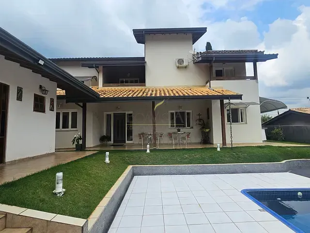 Casa 4 quartos e 2 banheiros, à venda, no bairro Green Village Residence (Batatuba) em Piracaia