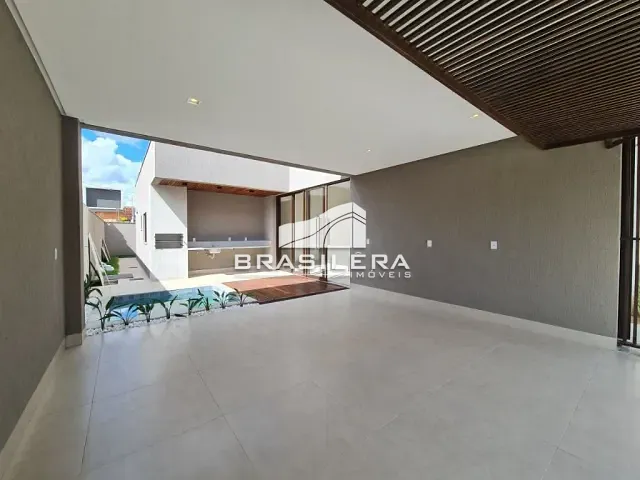 Casa com 300m² 3 quartos e 5 banheiros, à venda, no bairro Jardins Bolonha em Senador Canedo