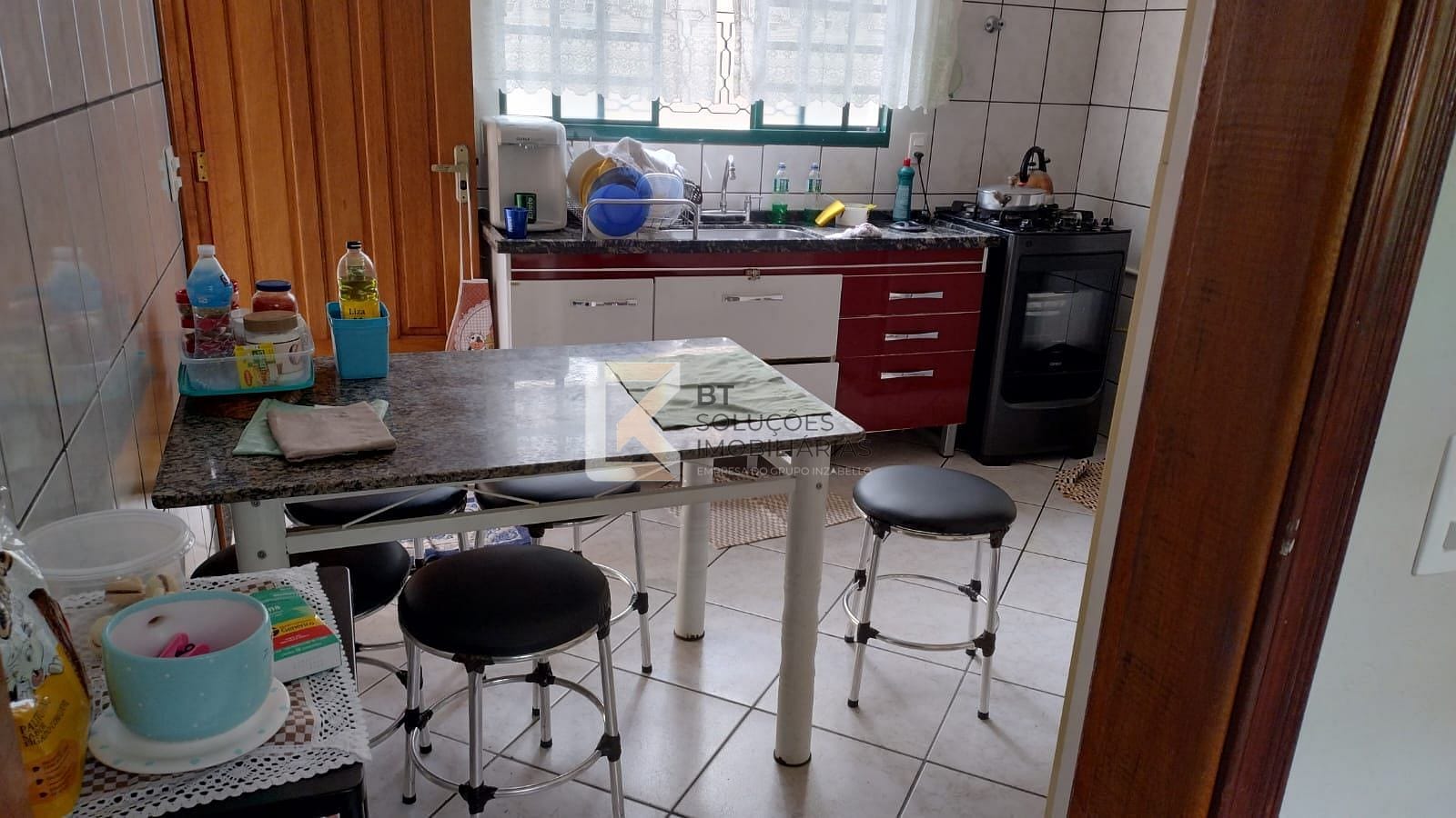 Casa à venda com 3 quartos, 163m² - Foto 4