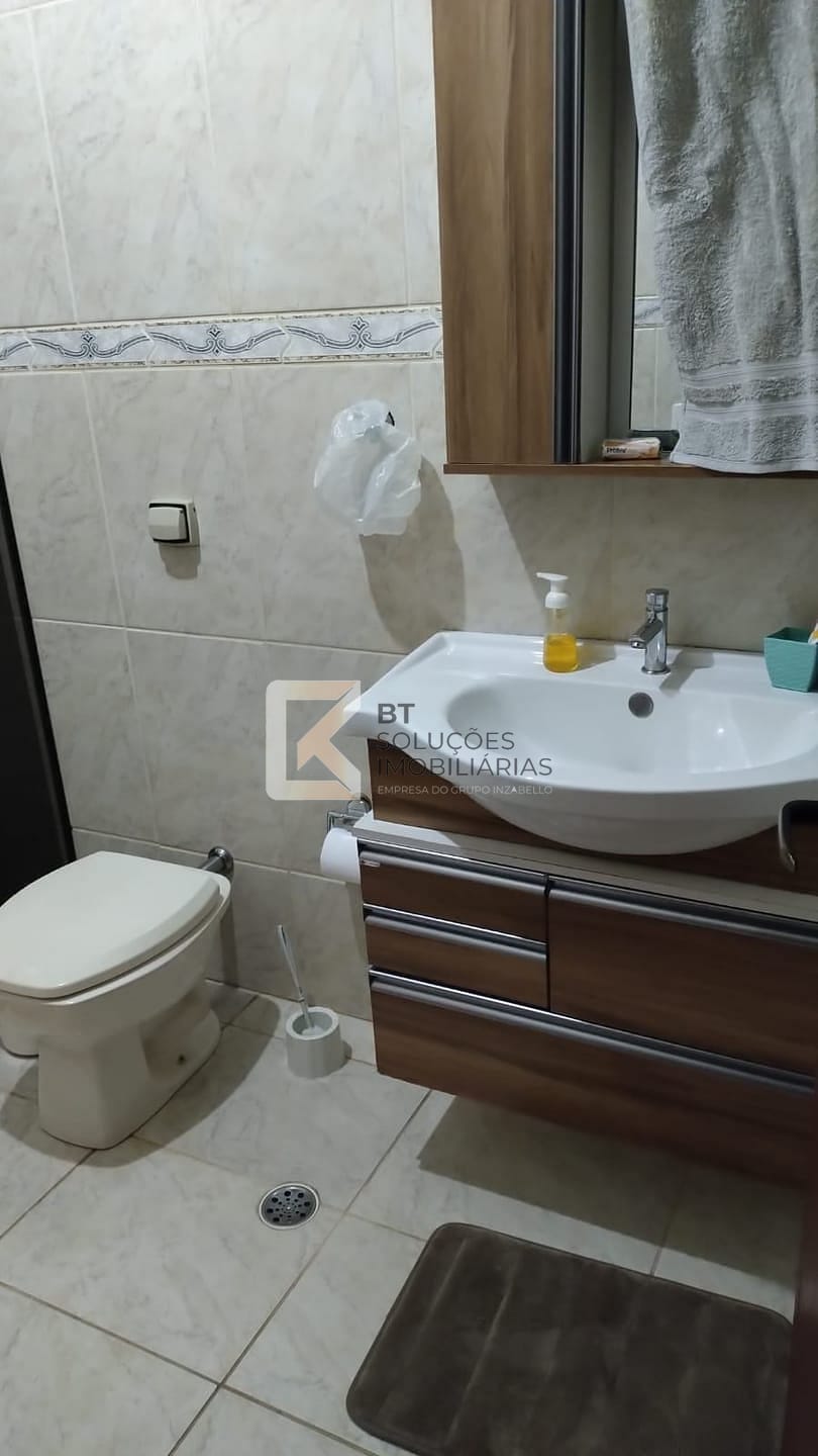 Casa à venda com 3 quartos, 163m² - Foto 6