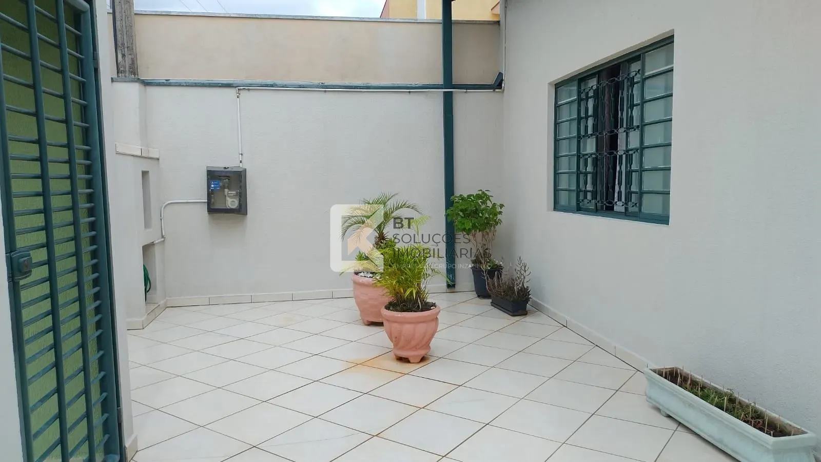 Casa, 3 quartos, 163 m² - Foto 1