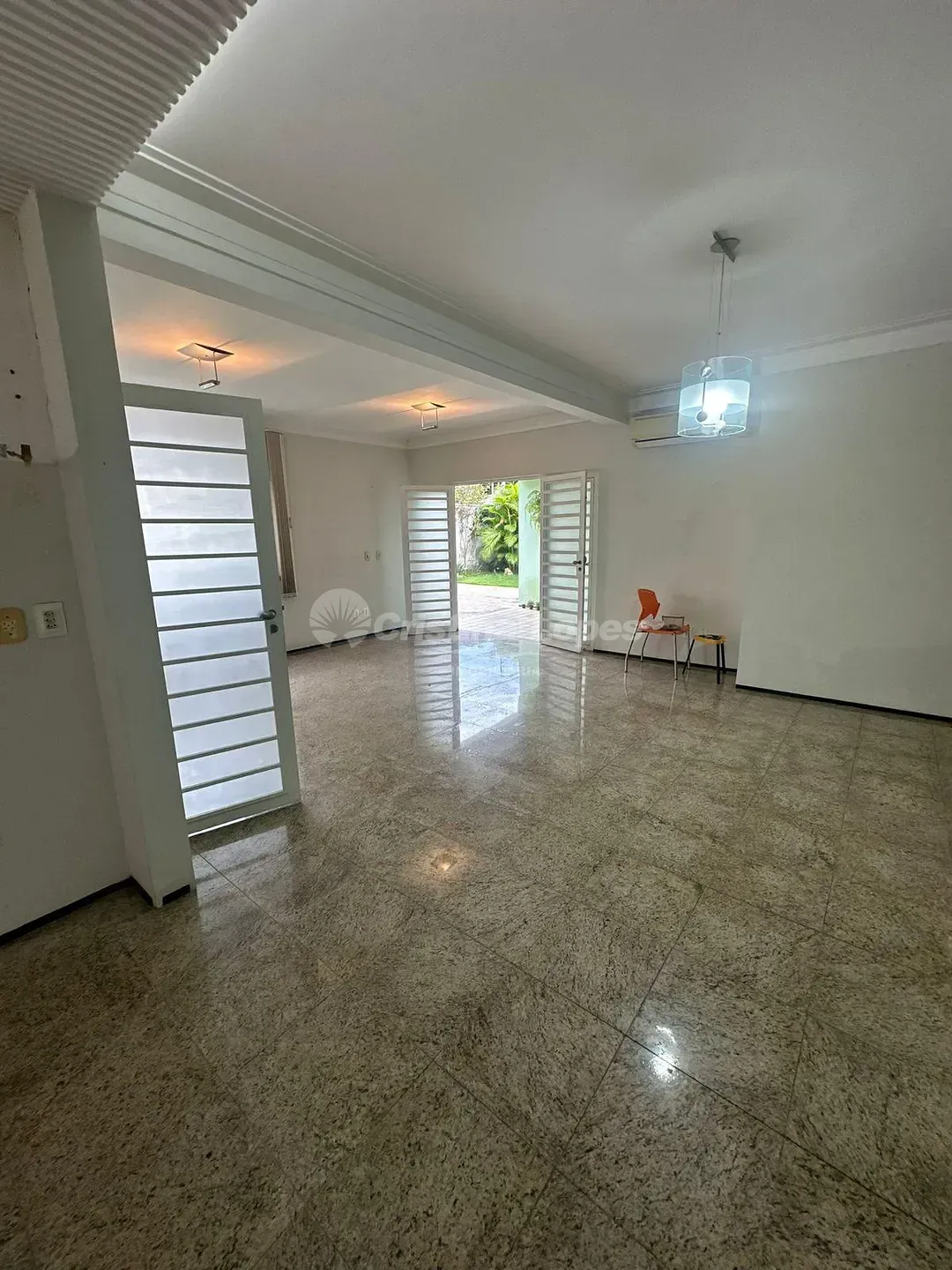 Casa, 3 quartos, 324 m² - Foto 2