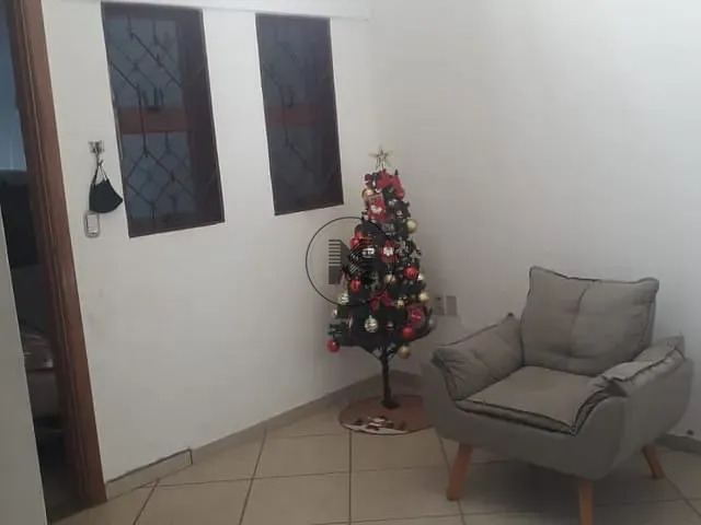 Casa com 250m² 3 quartos e 1 banheiro, à venda, no bairro Jardim Primavera em Guaratinguetá