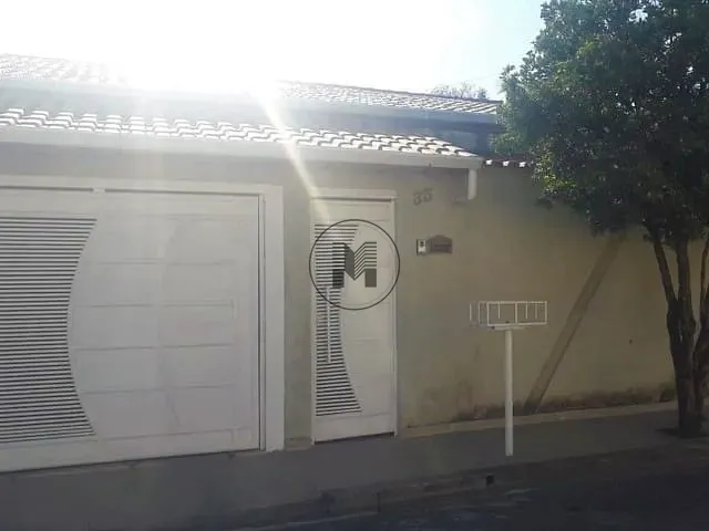 Casa com 250m² 3 quartos e 1 banheiro, à venda, no bairro Jardim Primavera em Guaratinguetá