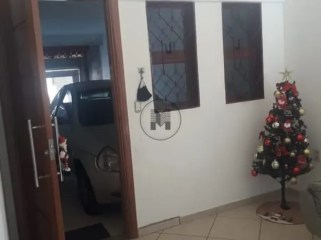 Casa com 250m² 3 quartos e 1 banheiro, à venda, no bairro Jardim Primavera em Guaratinguetá