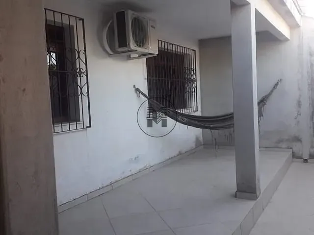 Casa com 250m² 3 quartos e 1 banheiro, à venda, no bairro Jardim Primavera em Guaratinguetá