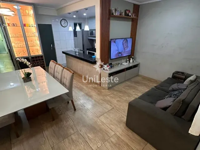 Casa 3 quartos e 3 banheiros, à venda, no bairro Nova Vista em Sabará