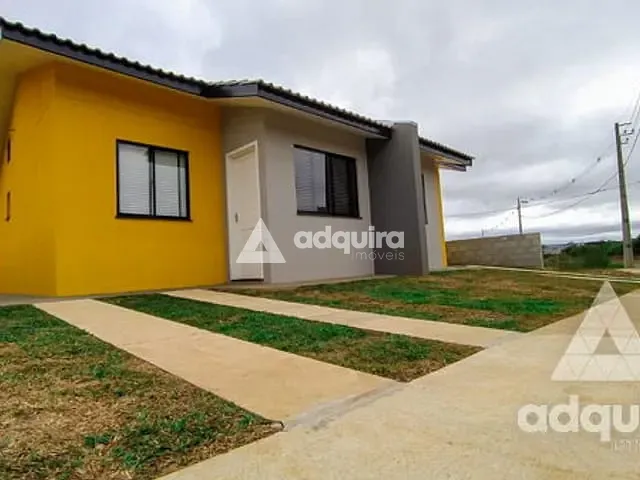 Casa 2 quartos e 1 banheiro, à venda, no bairro Uvaranas em Ponta Grossa