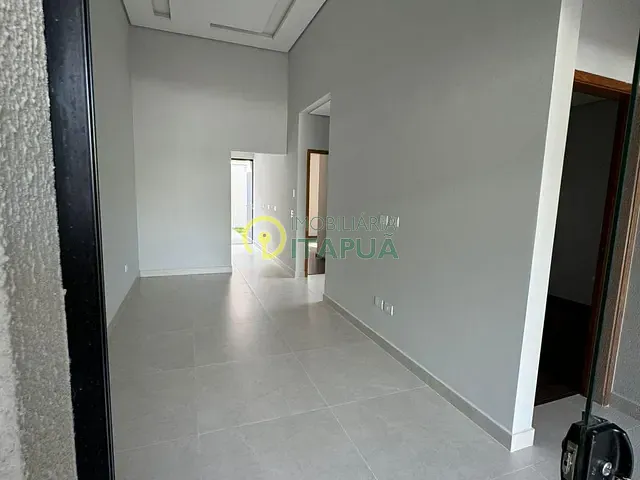 Casa com 126m² 3 quartos e 2 banheiros, à venda, no bairro Loteamento Morada das Flores em Cambé