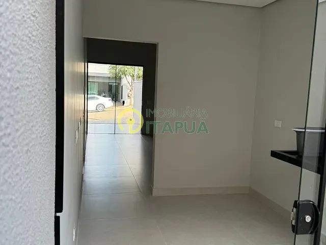 Casa com 126m² 3 quartos e 2 banheiros, à venda, no bairro Loteamento Morada das Flores em Cambé