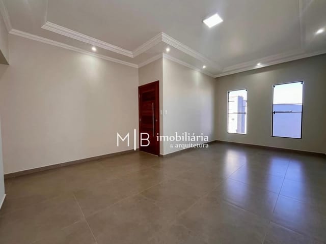Casa com 339m² 3 quartos e 2 banheiros, à venda, no bairro Alto Vila em Lavras
