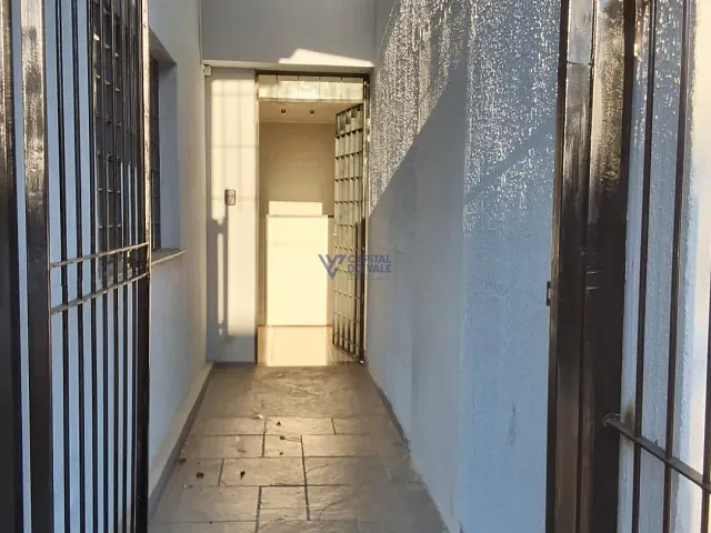 Casa para alugar, no bairro Vila Rubi em São José dos Campos