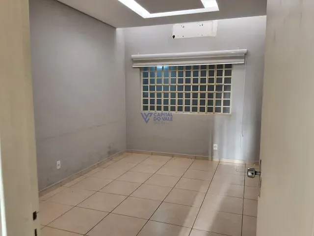 Casa para alugar, no bairro Vila Rubi em São José dos Campos