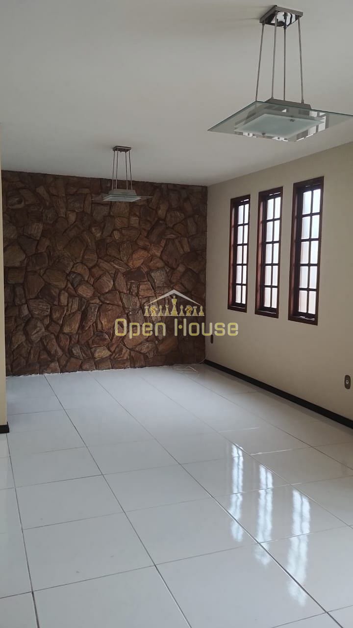 Casa, 4 quartos, 212 m² - Foto 3