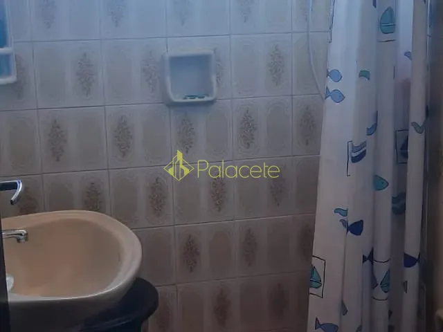 Casa com 204m² 3 quartos e 3 banheiros, à venda, no bairro Jardim Rosely em Pindamonhangaba