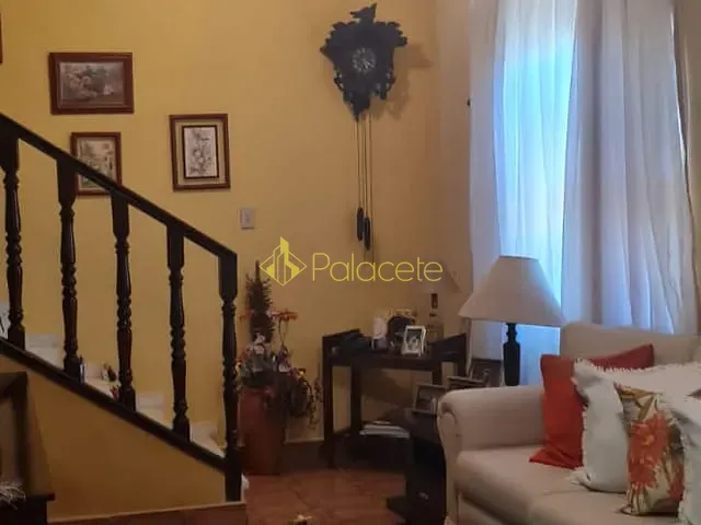 Casa com 204m² 3 quartos e 3 banheiros, à venda, no bairro Jardim Rosely em Pindamonhangaba