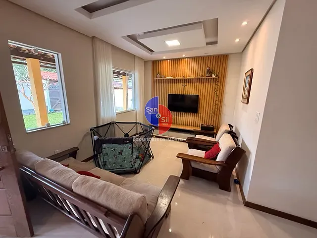 Casa com 365m² 3 quartos e 2 banheiros, à venda, no bairro Iconha em Guapimirim